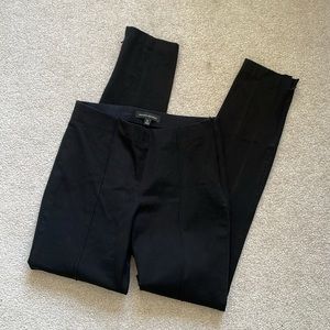 Banana Republic Black pants Size 6 L long with side zipper at ankles